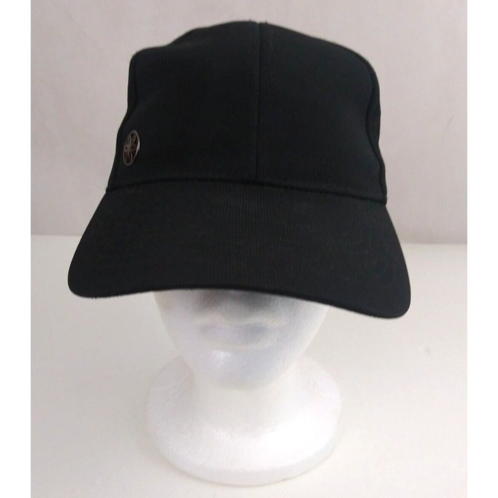 Black With Flower In Circle Accent Unisex Adjustable Baseball Cap